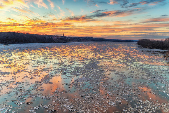 Washington Bridge Over Ice 2021