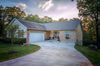 1511 Redwood Dr